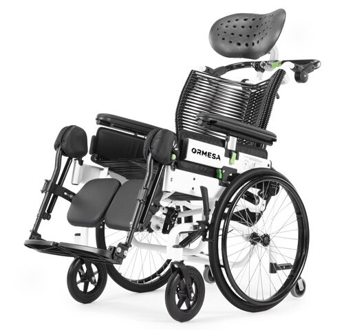 Wózek inwalidzki specjalny stabilizujący plecy i głowę (komfortowy) JUDITTA